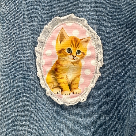 Sweet Society Cat Portrait Bow Mom Jeans – Hot Topic Size 9 - Picture 4 of 9